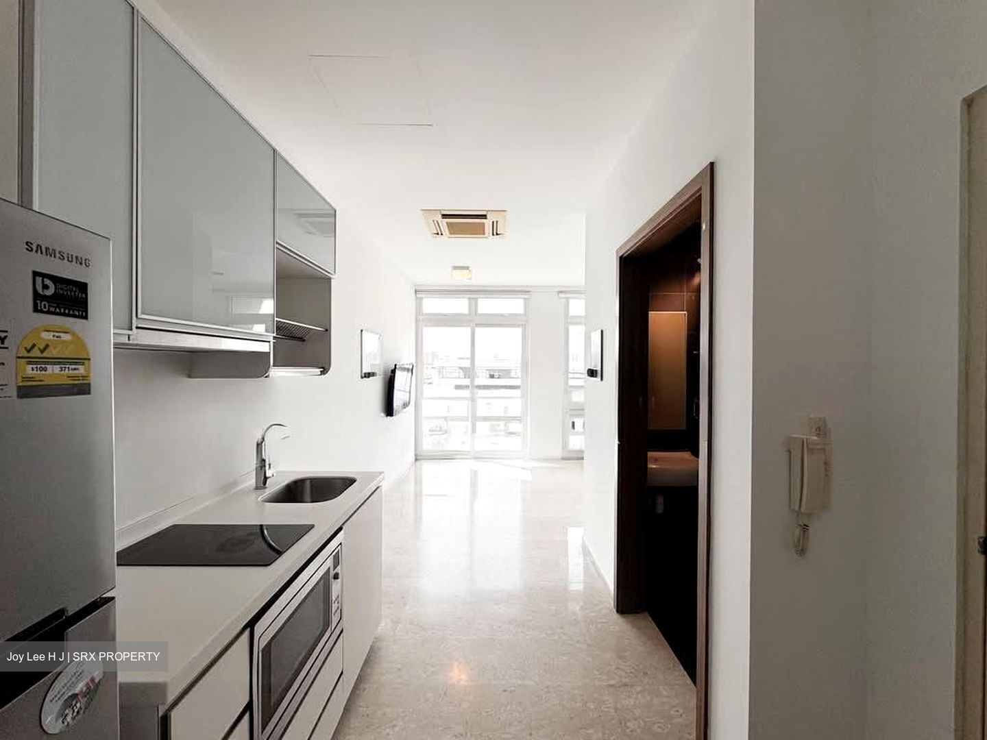 Suites @ Eastcoast (D15), Condominium #566575101